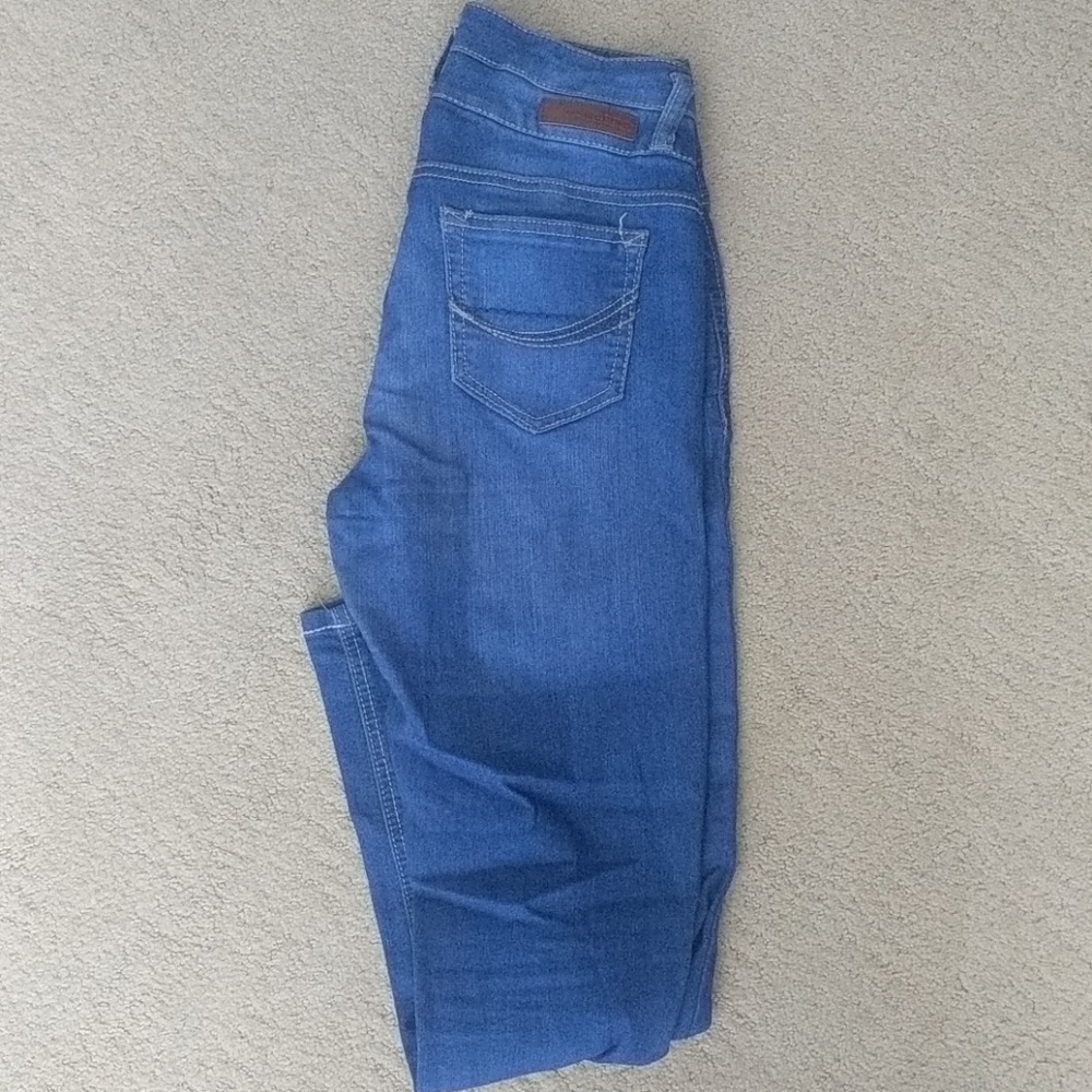 Jeans - Picture 2 of 2